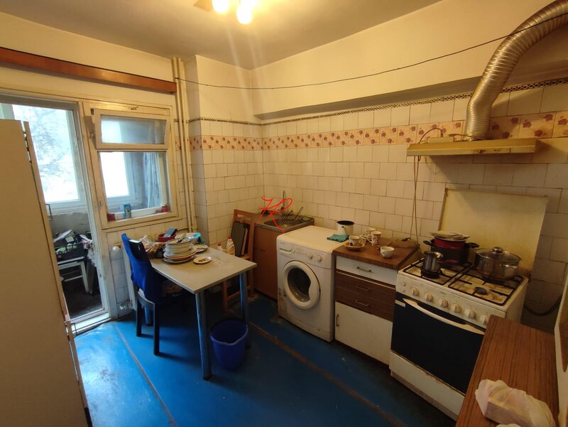 Circului, vanzare apartament 4 camere.